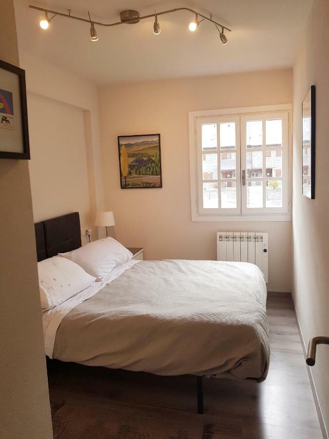 Apartamento Moderno Vielha Centro Eksteriør bilde